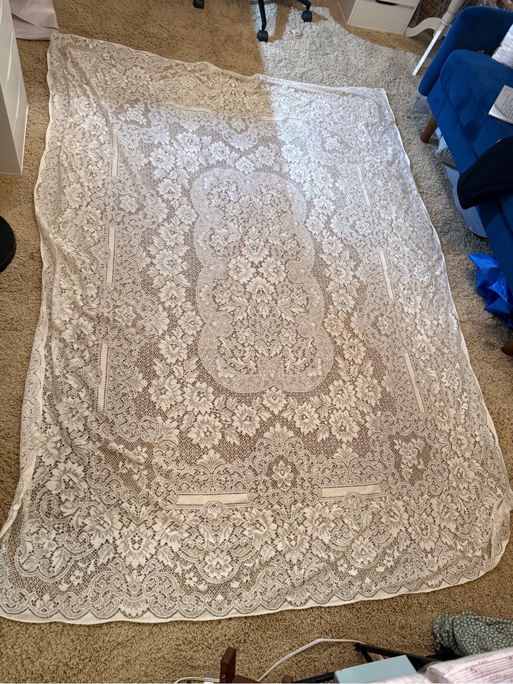 Vintage Cream Lace Tablecloth 88x66 Floral Cottagecore Banquet Ivory Thankgiving